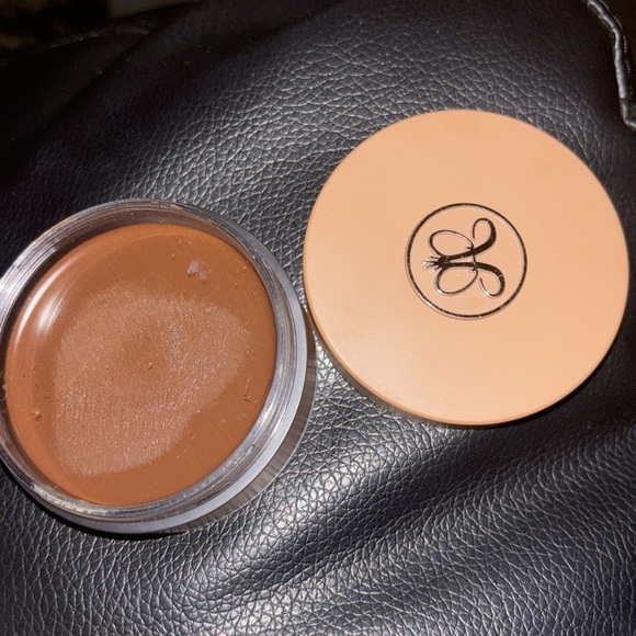 Anastasia Beverly Hills cream bronzer Chestnut - Picture 5 of 10